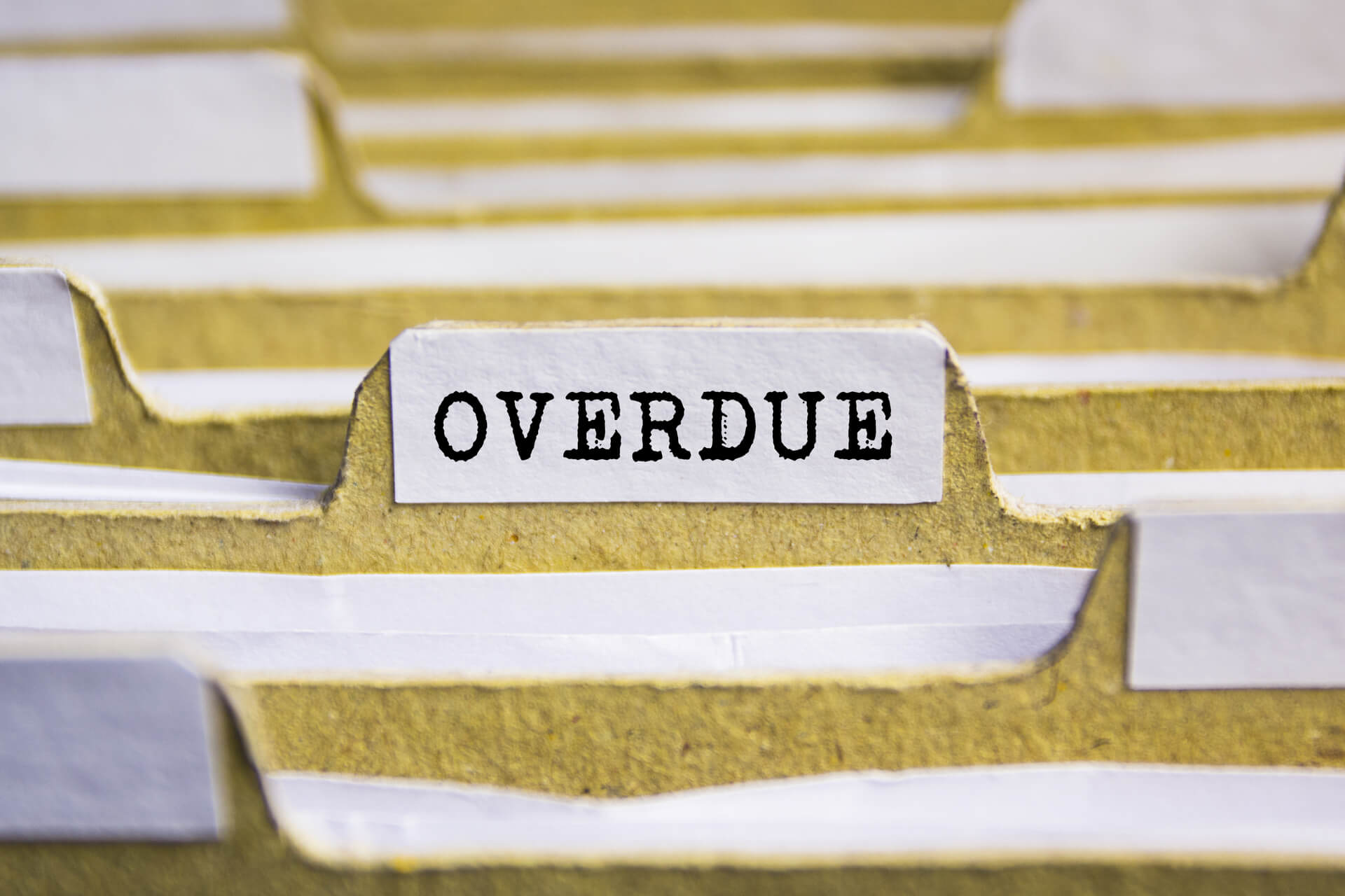 how-to-collect-overdue-invoices-without-harming-customer-relationships